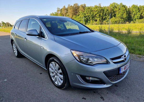 Opel Astra cena 26900 przebieg: 169422, rok produkcji 2014 z Częstochowa małe 191